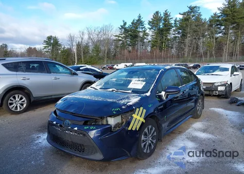2020 Toyota Corolla Hybrid Le z USA, uszkodzony, nr VIN JTDEBRBE7LJ031466